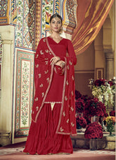 Easy Looking Salwar Suit in Red