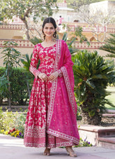 Mode Looking Wedding Wear Gown in Pink Colour