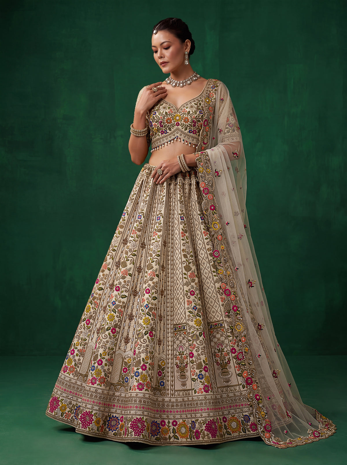Ivory Gadhwal Silk Bridal Lehenga Choli with Floral Kalash Embroidery, photo 3