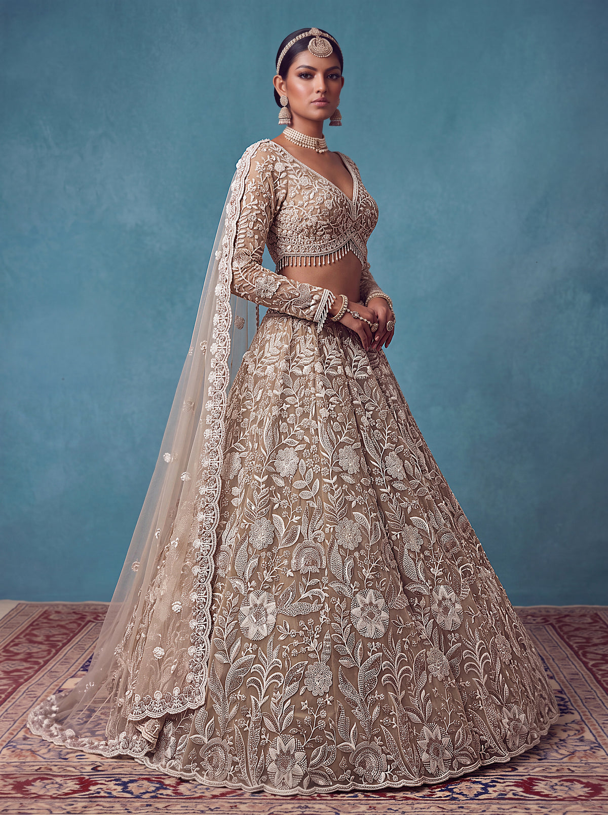 Golden Net Bridal Lehenga Choli with Floral Embroidery and Crystal Beads, photo 4