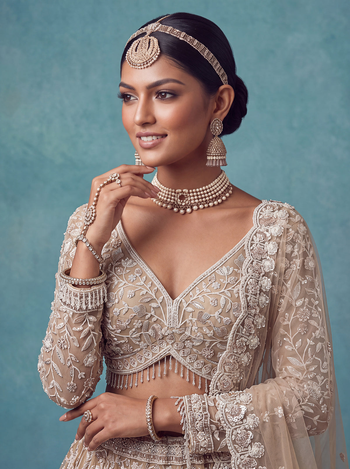 Golden Net Bridal Lehenga Choli with Floral Embroidery and Crystal Beads, photo 5