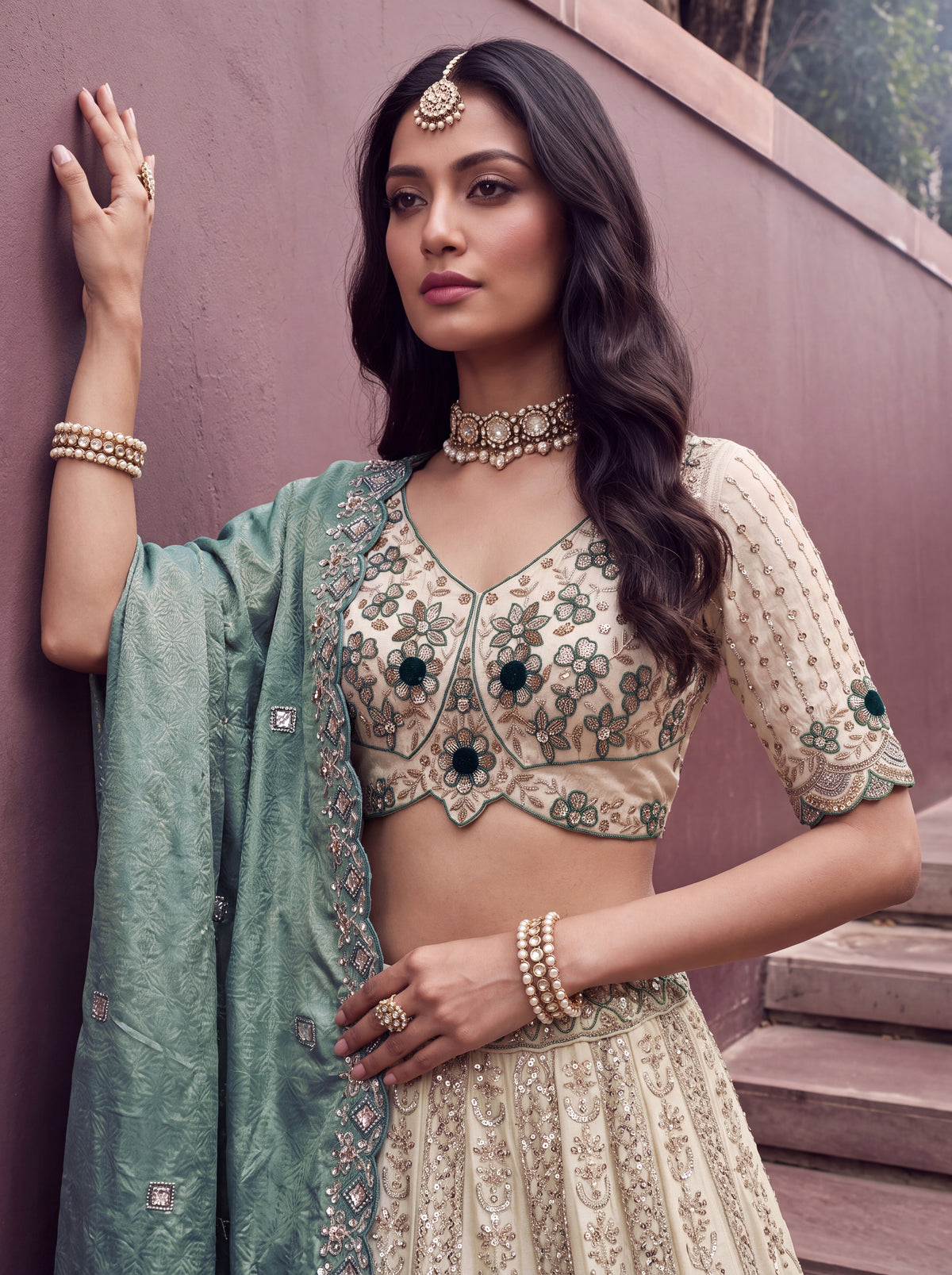Neelora Off-White Silk Lehenga Choli with Ocean Blue Dupatta, photo 5