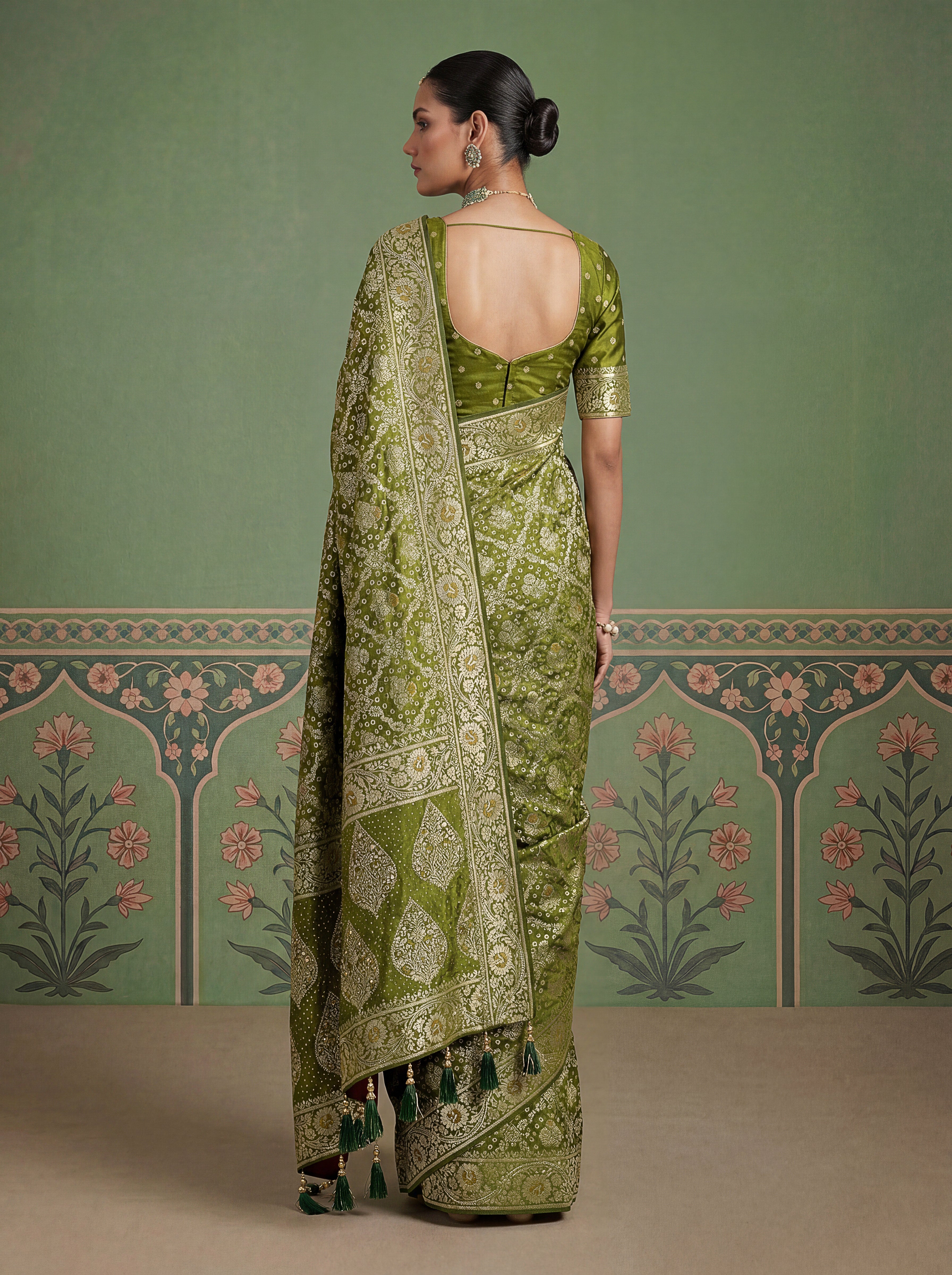 Olive Green Pashmina Silk Zari Woven Saree with Gold Border & Unstitched Blouse