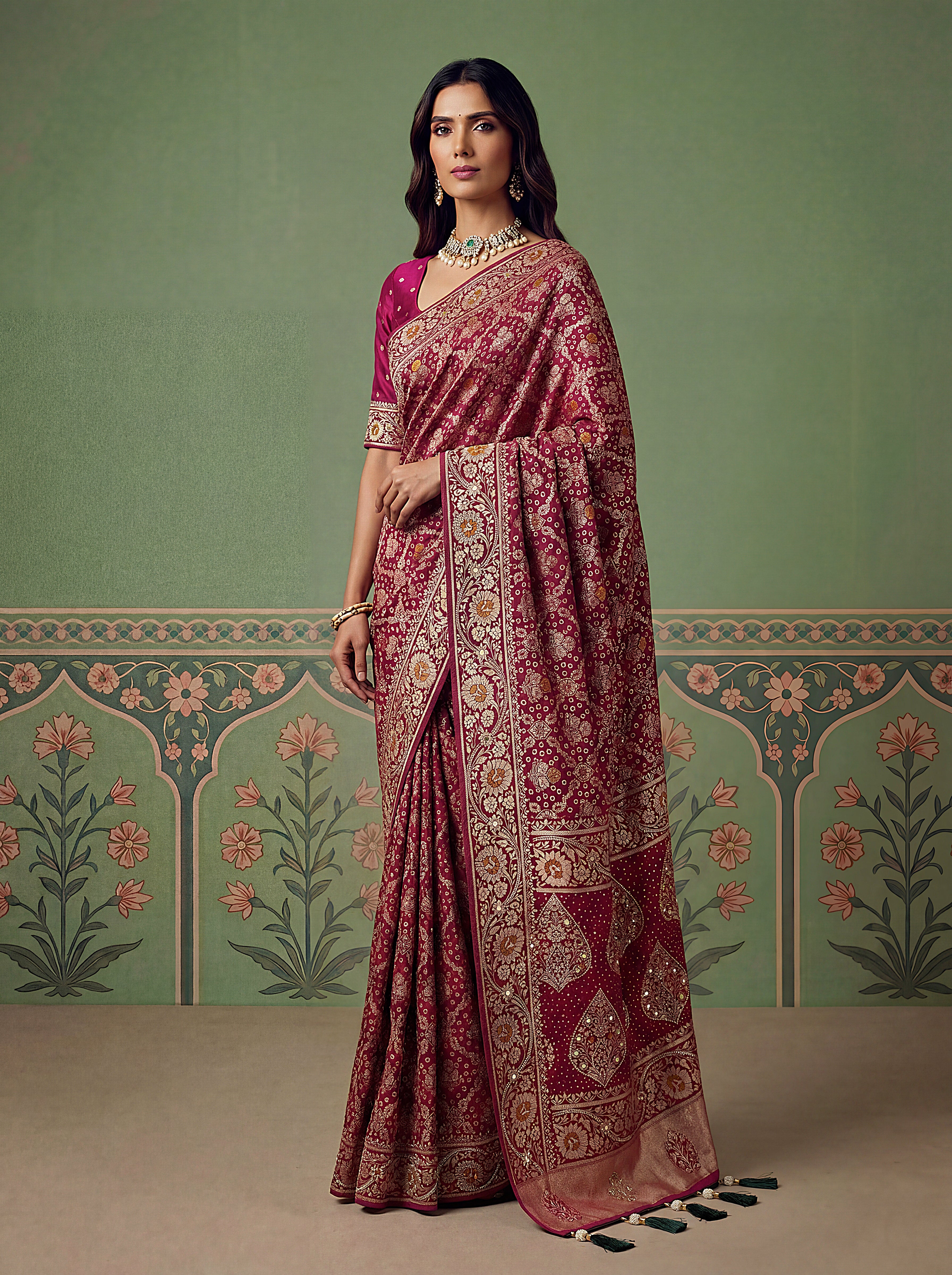 Rani Pink Pashmina Silk Zari Woven Saree with Gold Border & Unstitched Blouse