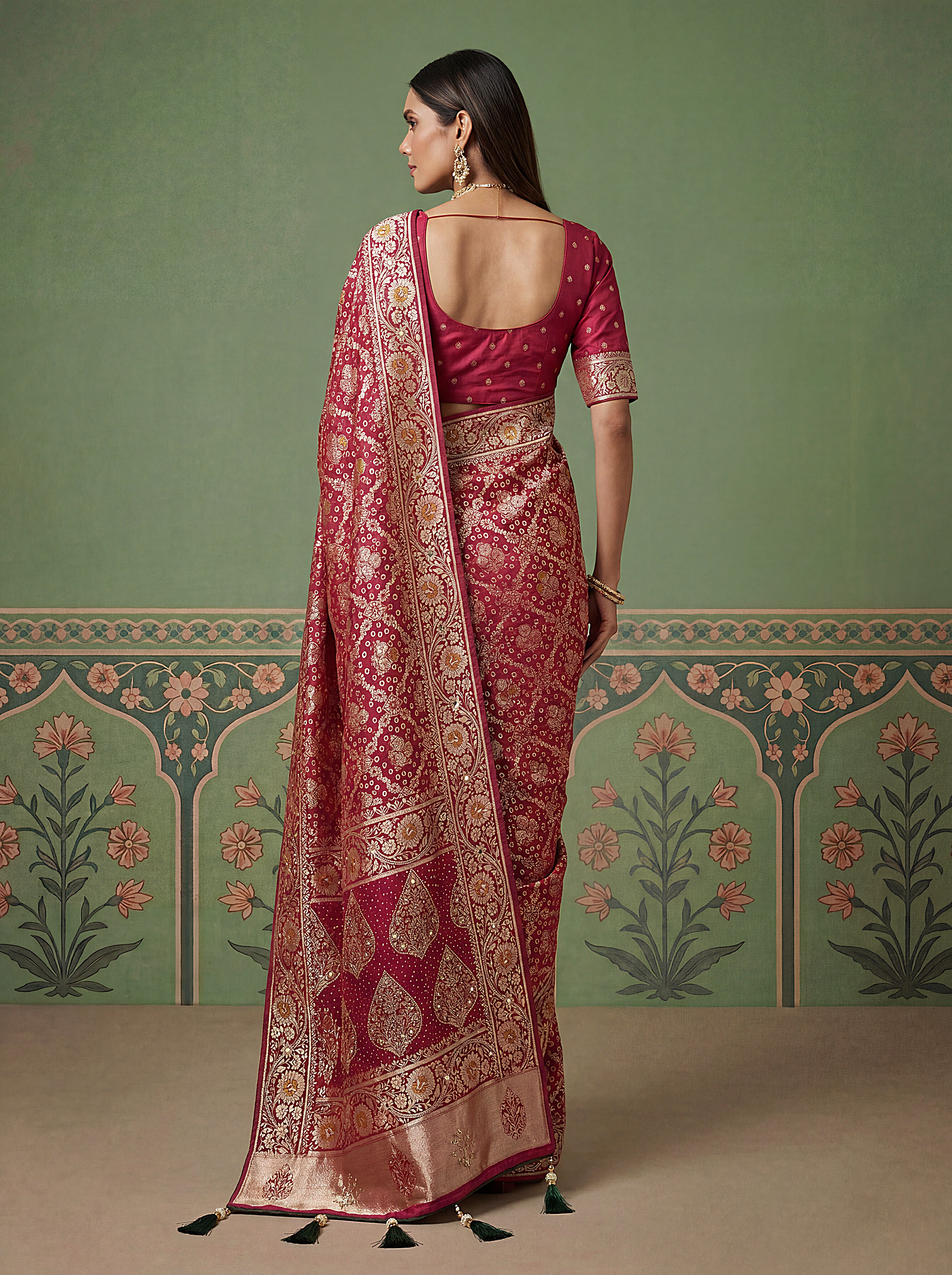 Rani Pink Pashmina Silk Zari Woven Saree with Gold Border & Unstitched Blouse