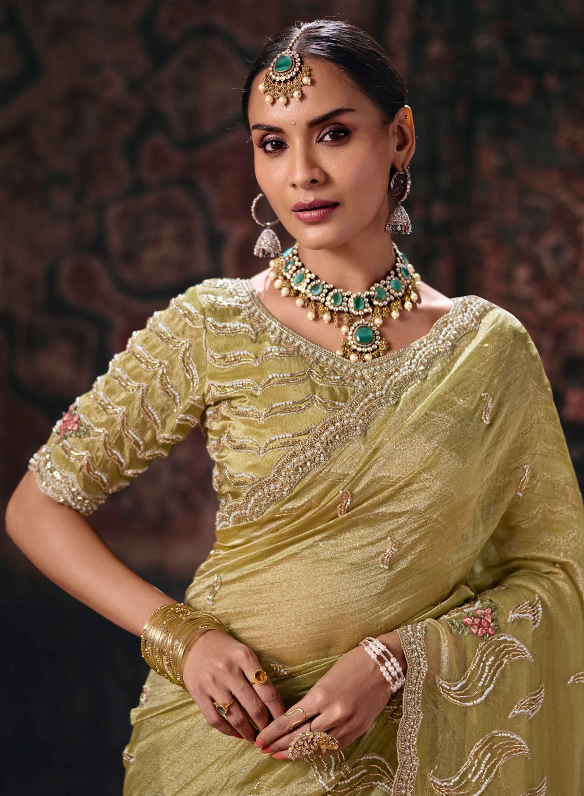 Pista Salsa Saree with Flowing Leaf Embroidery and Floral Accents, photo 2