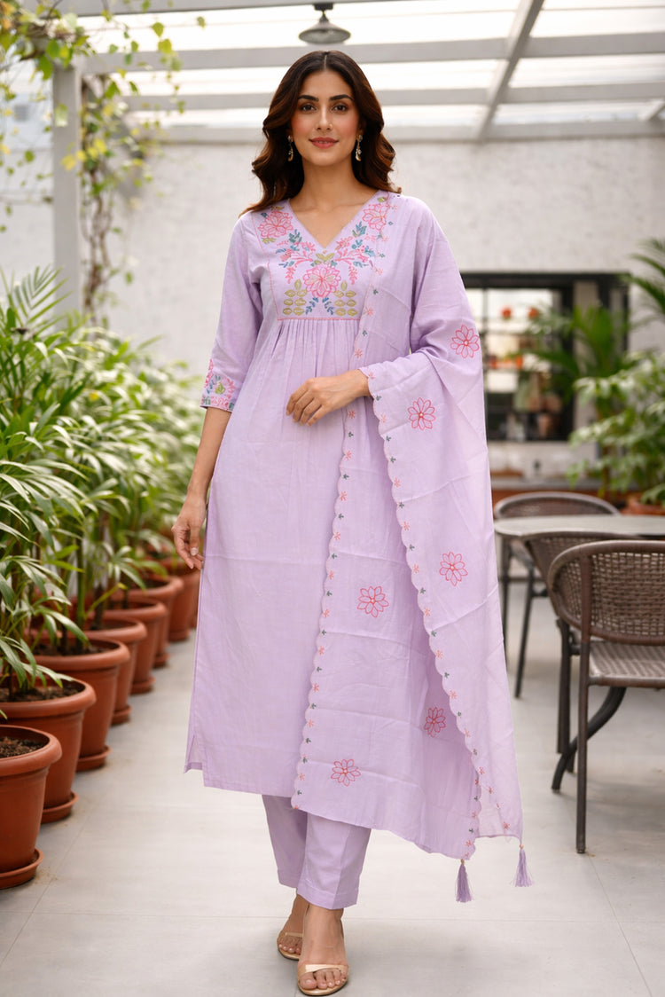 Lavender V-Neck Roman Silk Suit with Scalloped Floral Dupatta
