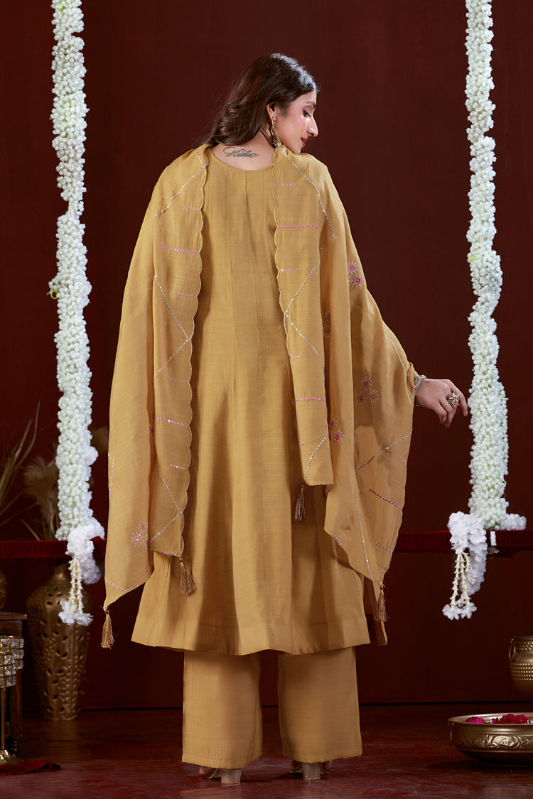 Beige Mul Slub Anarkali Kurta Set, photo 2