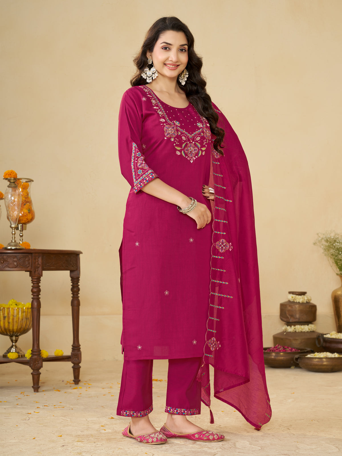 Rani Marina Silk Embroidered Kurta Set, photo 5