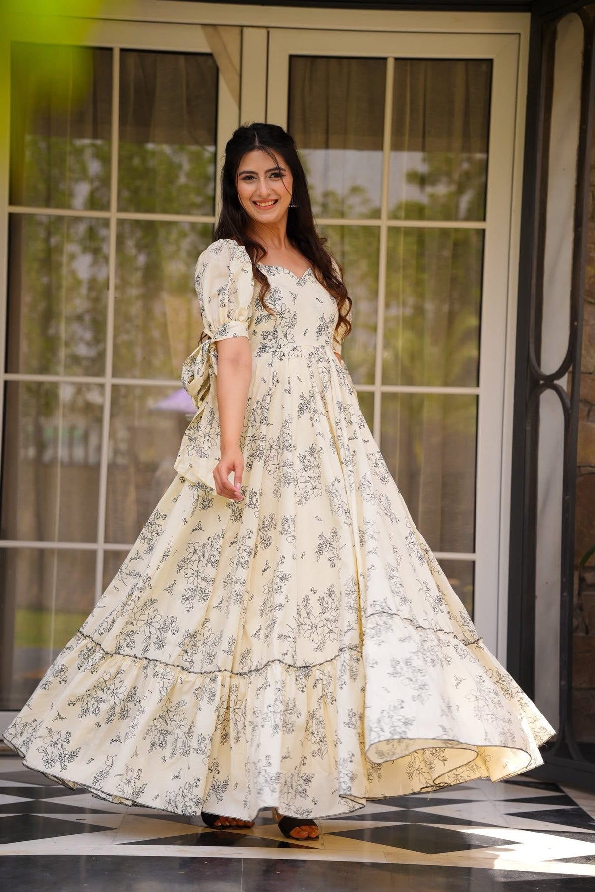 Cream Sweetheart Printed A-Line Gown, photo 3