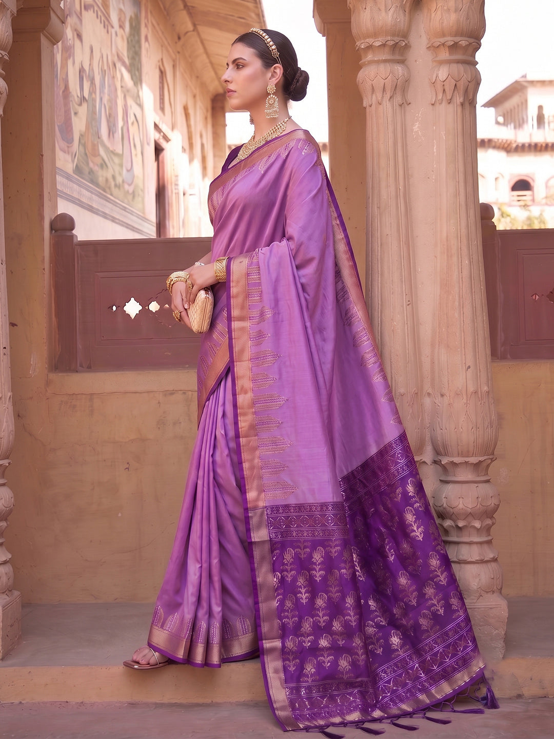 Voilet Silk Woven Designer Saree 